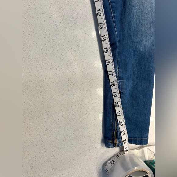 Vintage Liebo Embroidered floral Jeans with zipper bottoms - size 30 - Picture 7 of 12